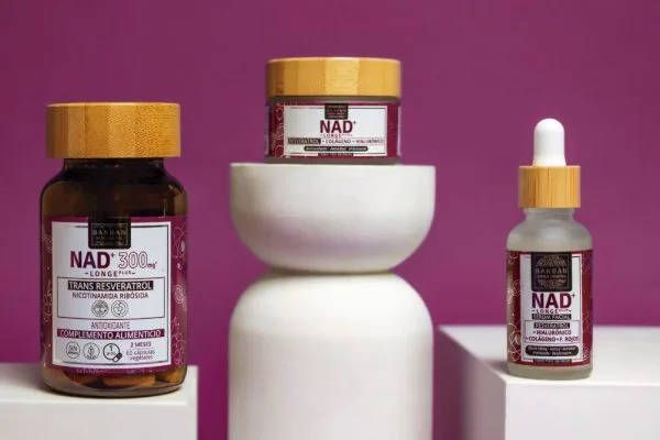 Cremă Facială Rejuvenatoare NAD⁺ & Resveratrol (50ml)