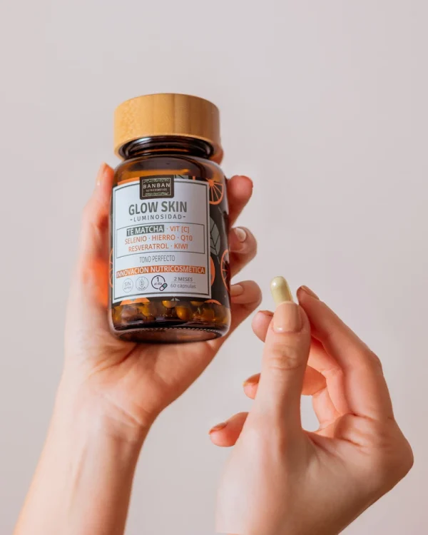 Glow Skin - Supliment Luminozitate & Uniformizare (60 capsule)